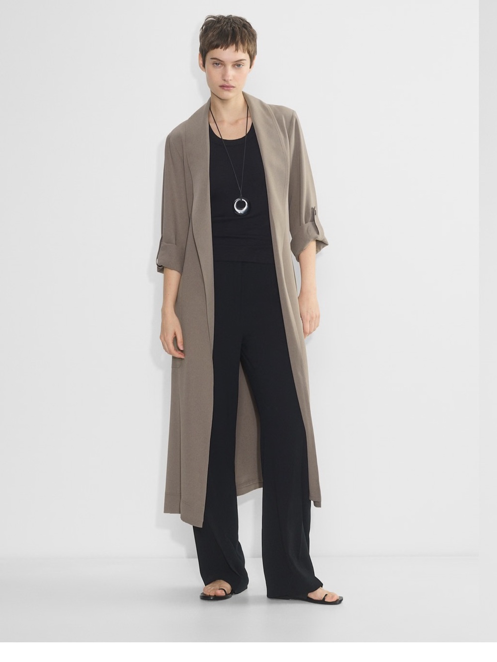 NWT Aritzia Babaton Kahlo Robe - Studio Drape size S